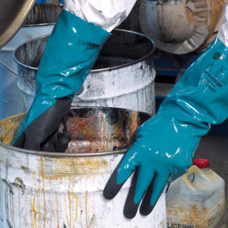 gants protection chimique